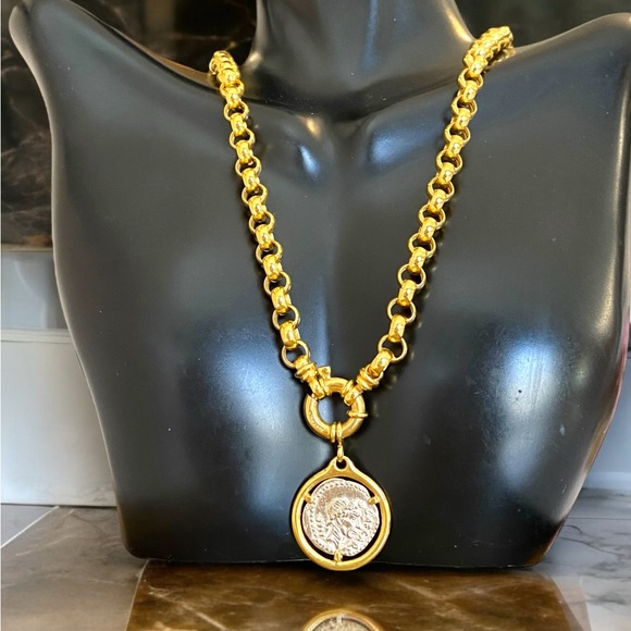 ***SOLD***Vintage 14k Yellow Gold 6mm Rolo Link Roman Coin Pendant Necklace! - Picture 2 of 16